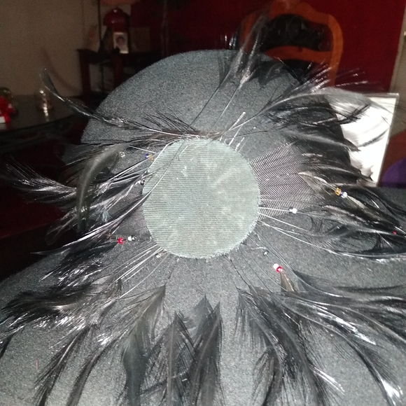 Hat,felt . - Picture 4 of 5